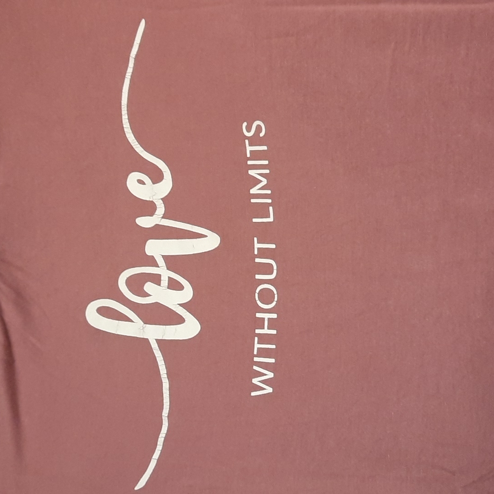 Homegirl Society Dream without fear/Love without limits T-shirt